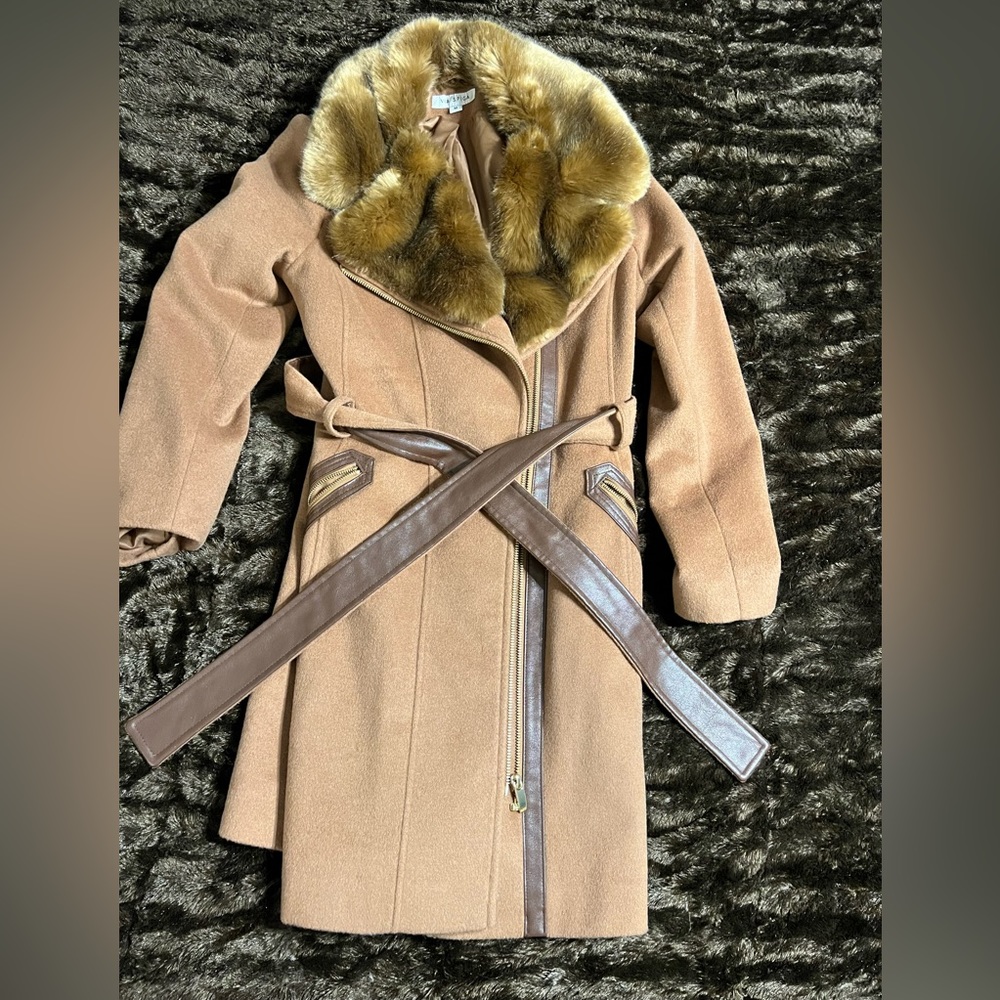 Via Spiga fur trim collar only worn once